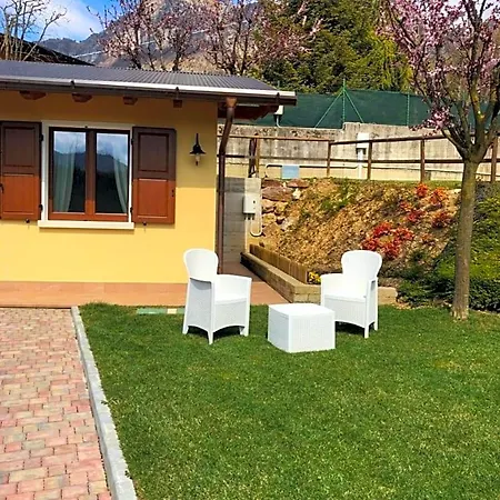 Couette-café Isola 3*