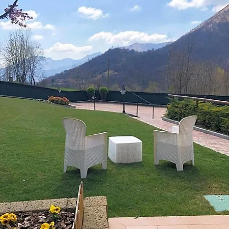 Isola Couette-café 3*